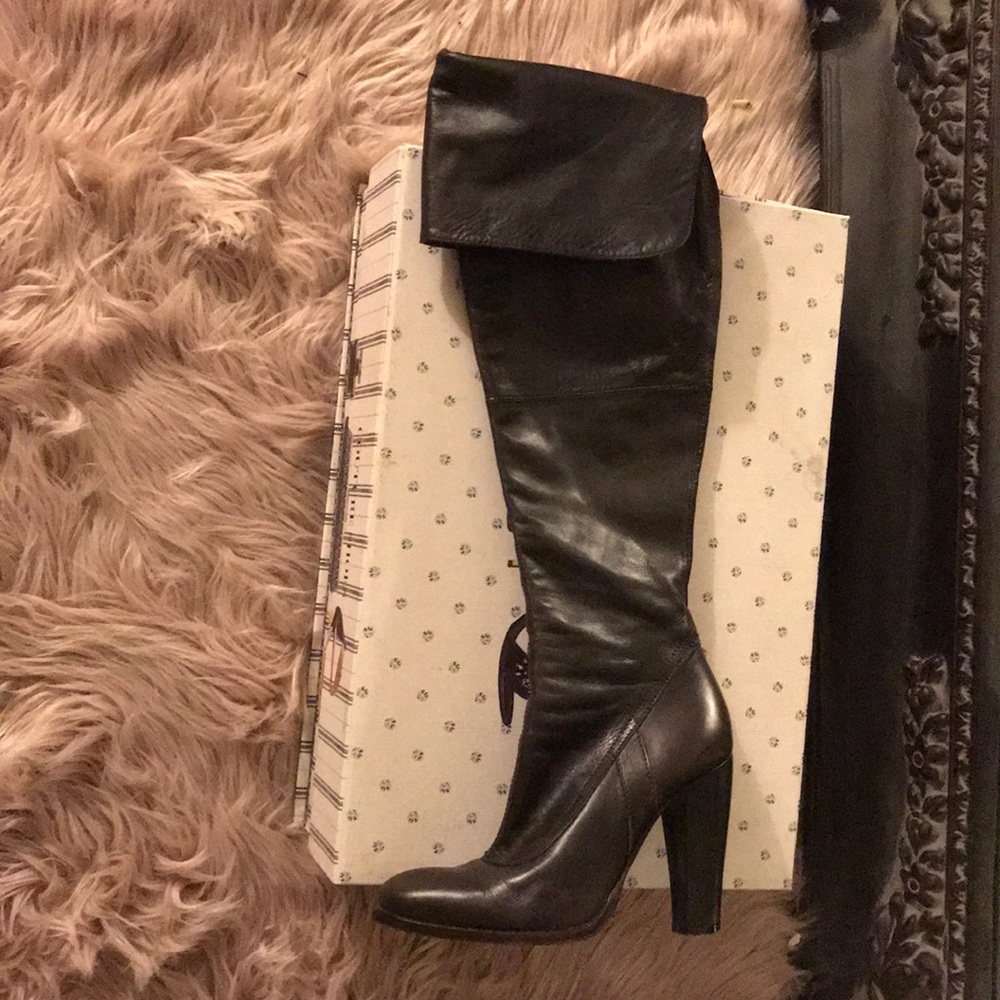 🎈$55clearance leatheroverknee/foldunder size 7 - Picture 1 of 4